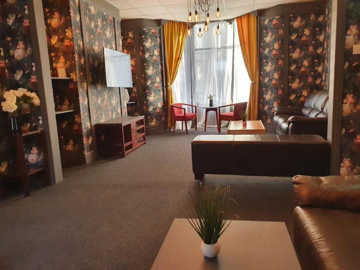 Balkan Hotel Blackpool Zewnętrze zdjęcie
